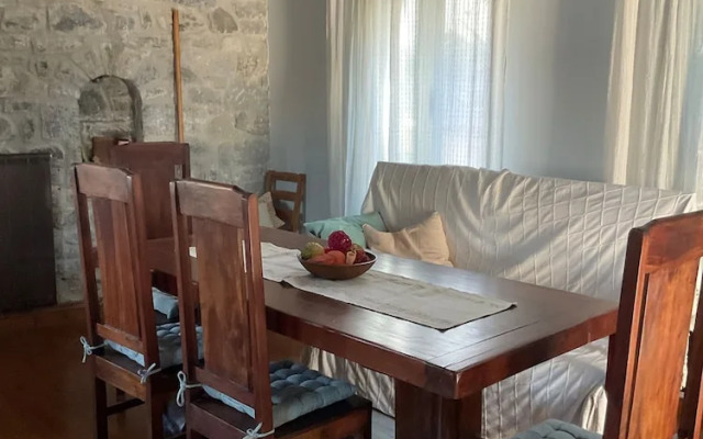 Vitina Number 5 House