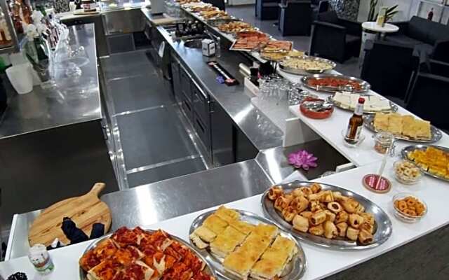 B&B RISTOBAR CRISTAL By Varenne