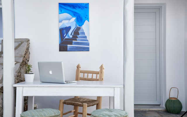 Mykonos Town Suites