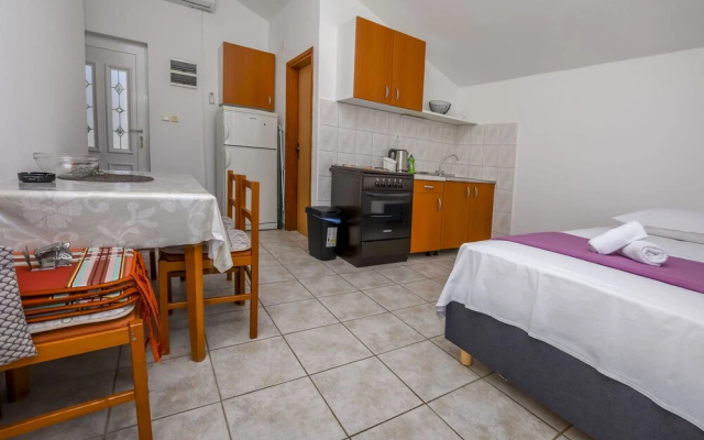 Apartments Ivica
