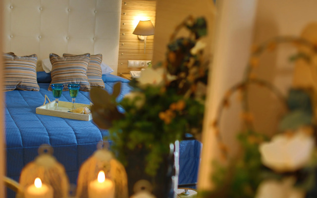 Dolphin Bay Seaside Resort & Suites