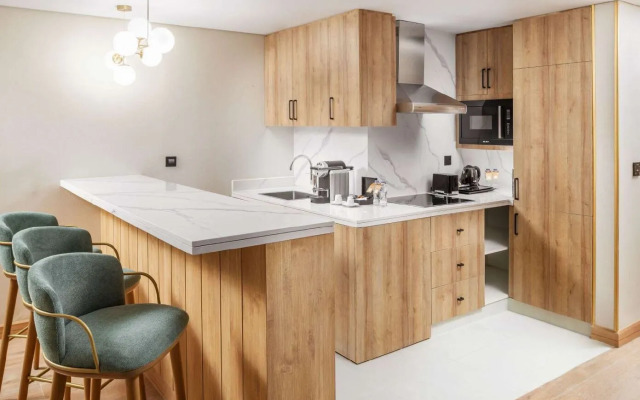 Makarem Haram View Suites