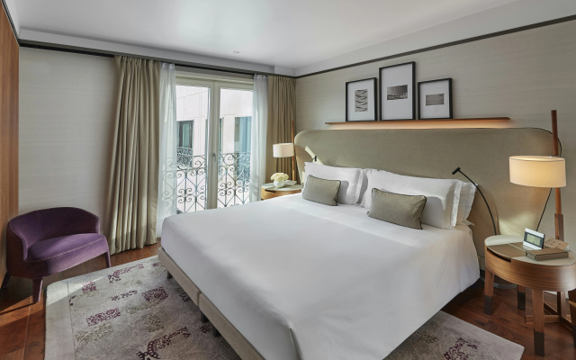 Отель Mandarin Oriental, Milan