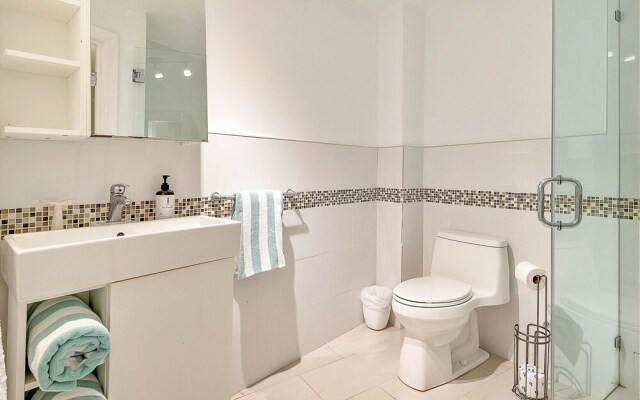 Private Condos at 556 Ocean by LMC