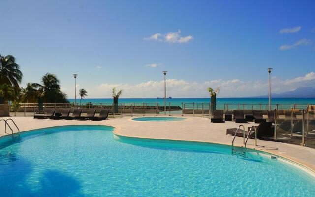 Zenitude Hotel Residences Le Salako
