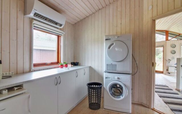 "Henrich" - 450m from the sea in NW Jutland