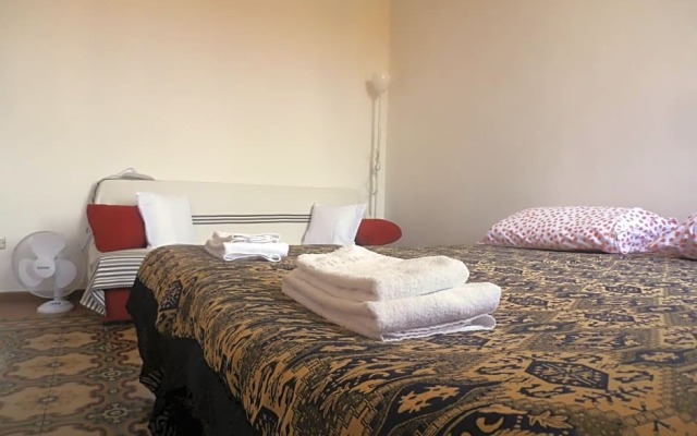 Stay in Verona Center
