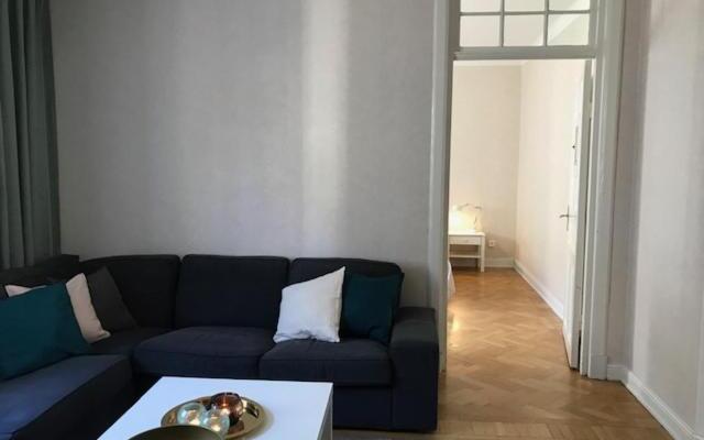 Stylish & light 2 room apartment in SoFo, 60sqm