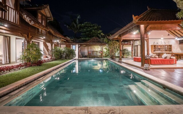 Villa Cira