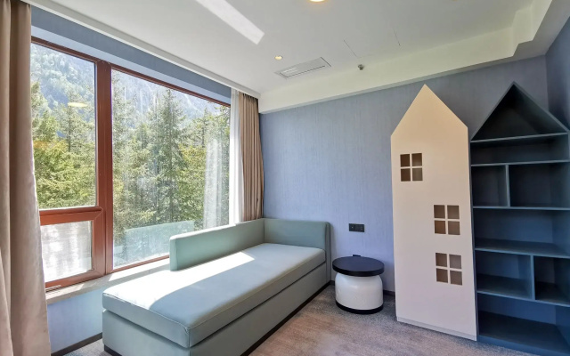 InterContinental Resort Jiuzhai Paradise by IHG