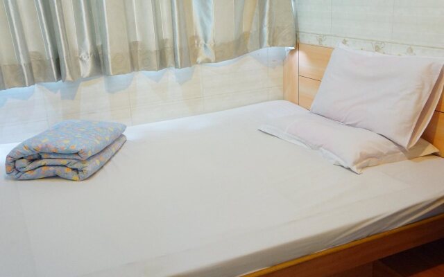 Yue Ka Hotel - 52-54 Argyle Street