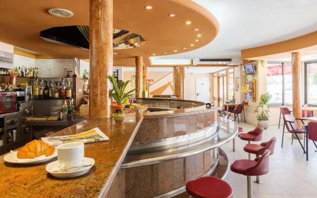 Hotel Restaurant Sausa