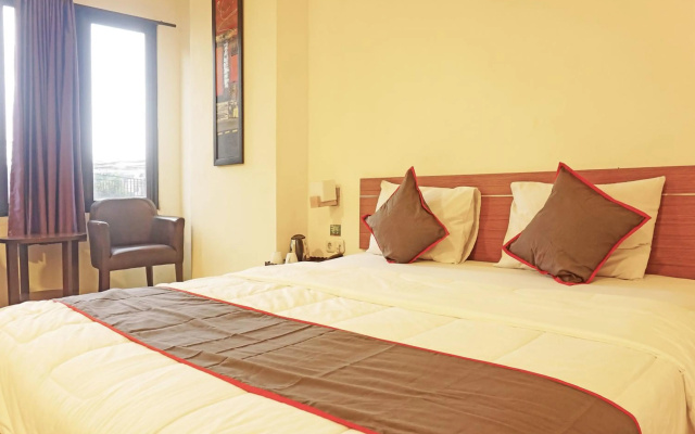 SUPER OYO Collection O 91409 Hotel Fiducia Otista 153 - 157 – Guest Rooms – Jakarta