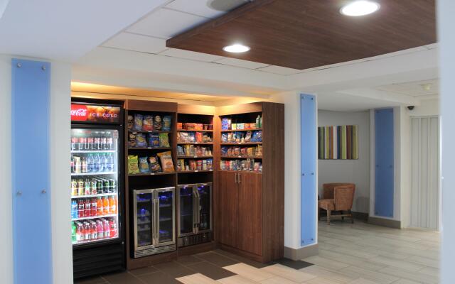 Holiday Inn Express Hotel & Suites Clewiston by IHG