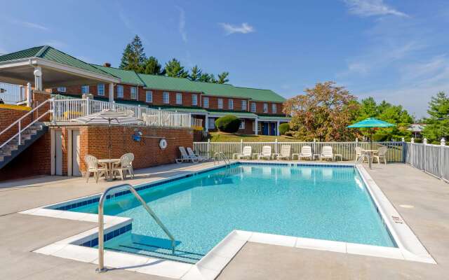 Quality Inn Waynesboro - Skyline Drive