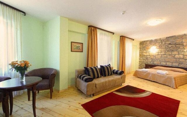 Rachev Hotel Residence