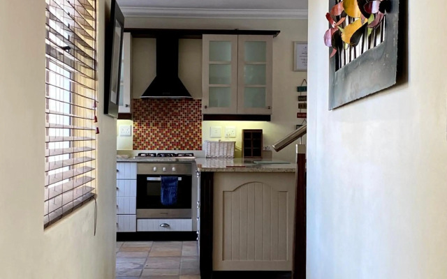 Barbados 13, Caribbean Estate