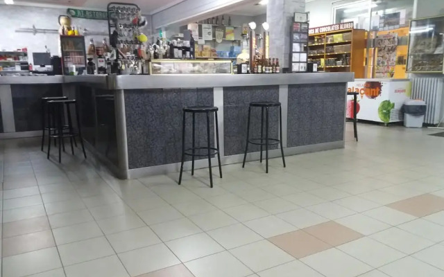 Hostal Restaurante Delfin