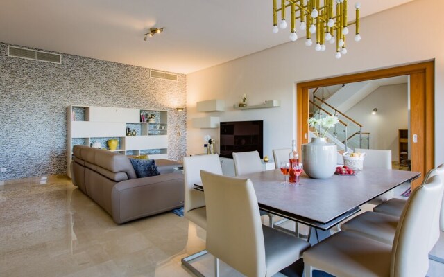 Villa Mebahel - Luxury Villa