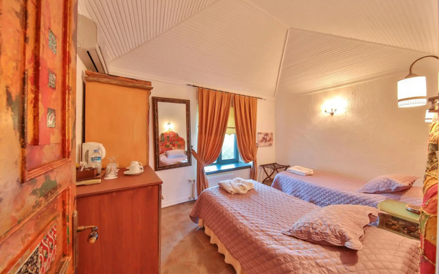 Cetmihan Hotel