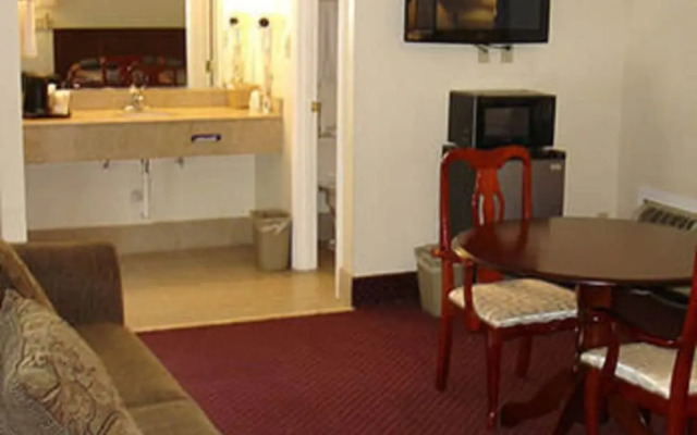 Whispering Pines Motel
