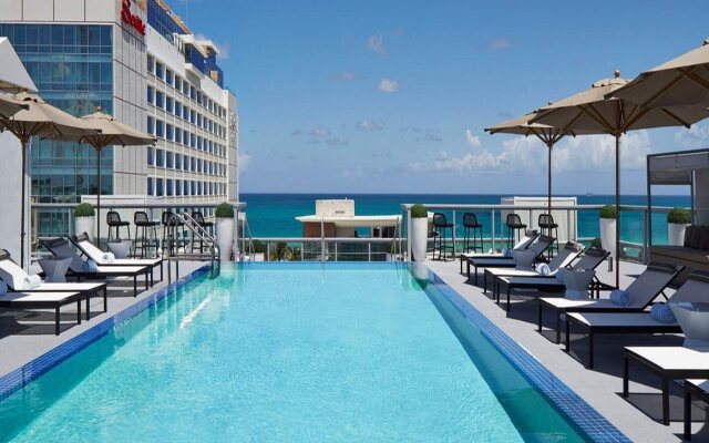 AC Hotel by Marriott Miami Beach