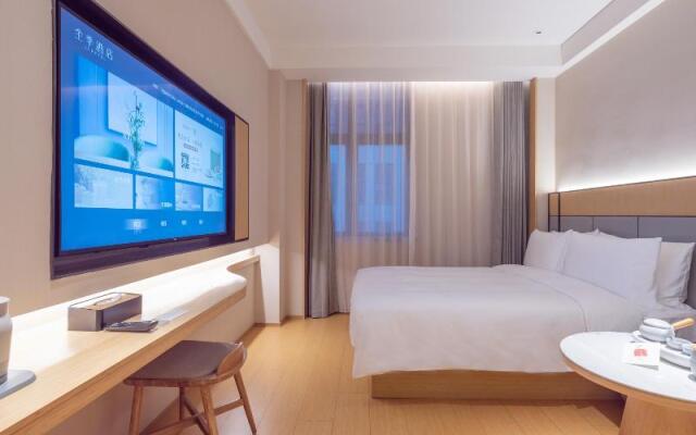 Ji Hotel Shanghai Lujiazui Minsheng Road