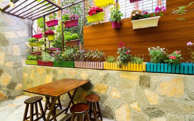 Rozin Hotel
