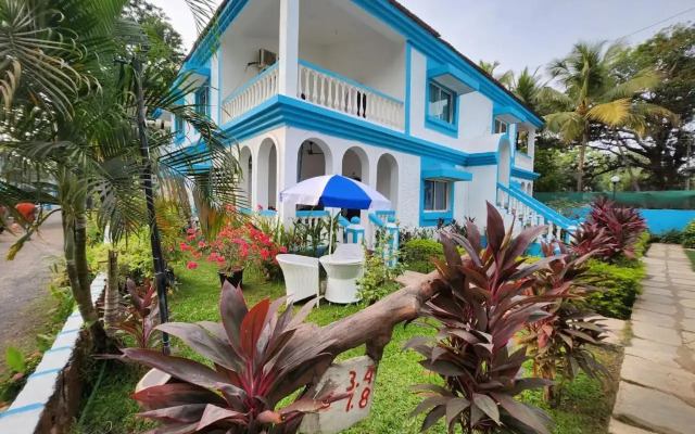 Paradise Village Beach Resort