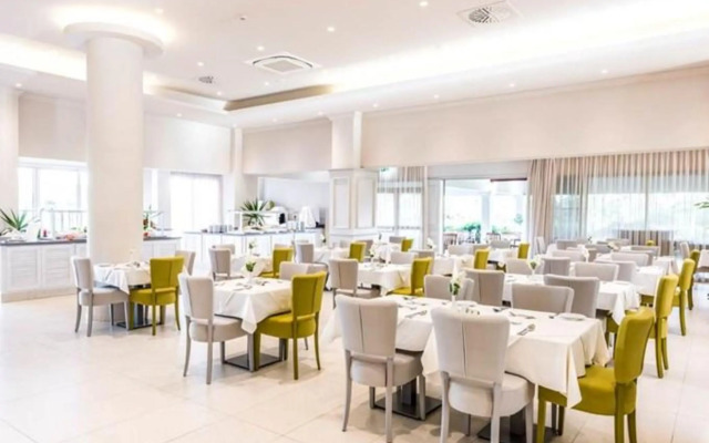Nissiana Hotel