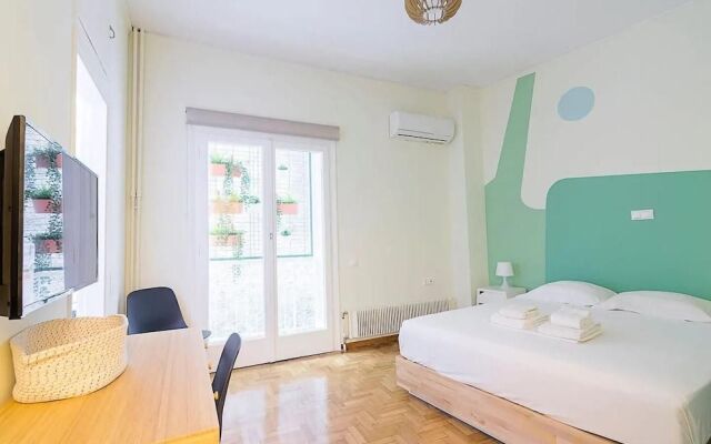 Joyful Studio for Two People in Kolonaki
