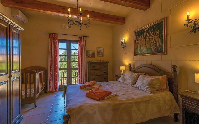 Ta Leli Holiday Home