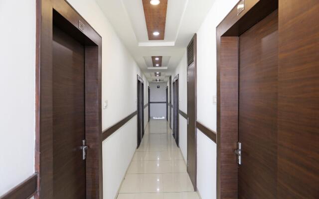 OYO BHO034 Hotel Ashirwad Regency