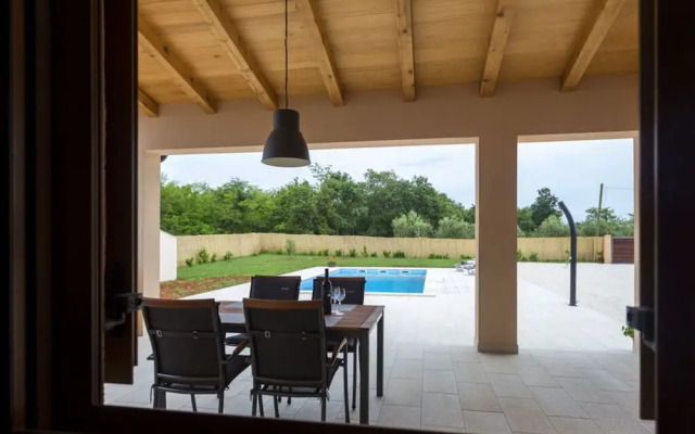 Nina With a Heated Pool