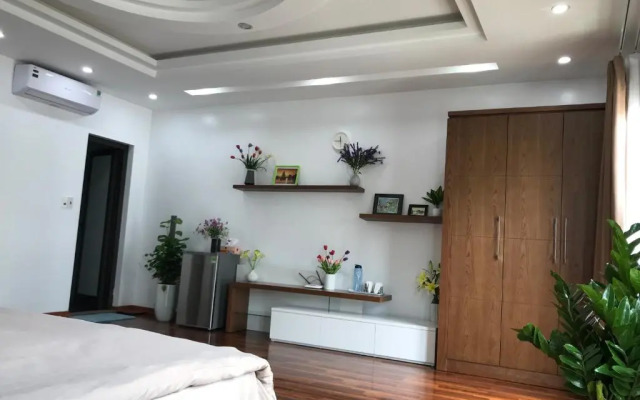 Lea House Ha Long