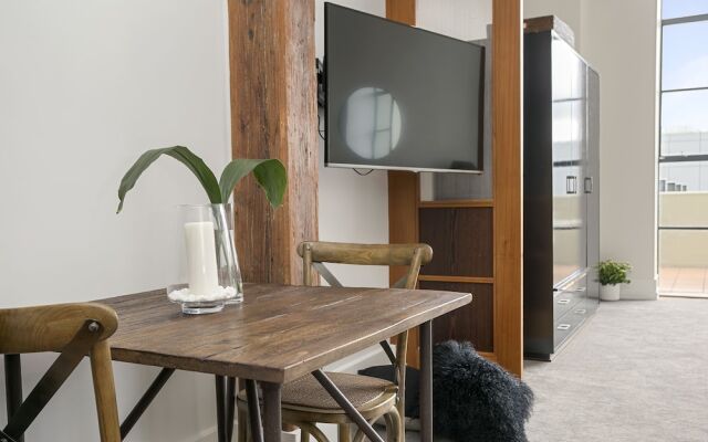 Beautifully Decorated Apartment in Auckland CBD