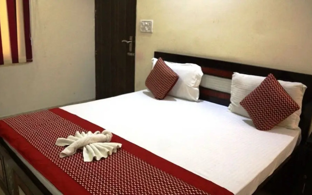 Maxfort Budget Hotel Dwarka