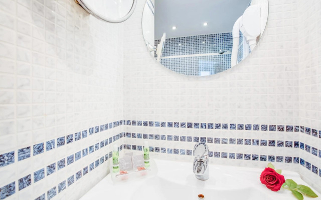 Hotel Pavillon Bastille