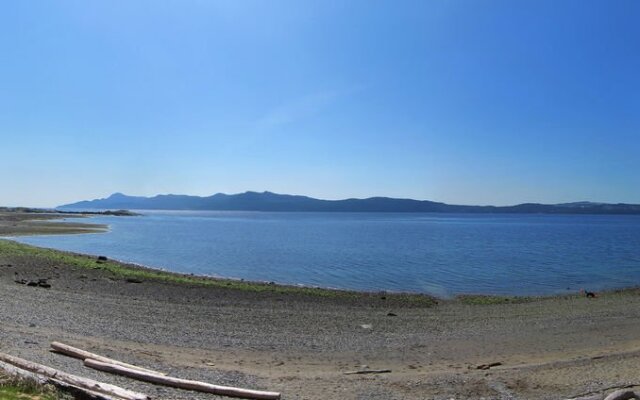 Pebble Beach Bed & Breakfast
