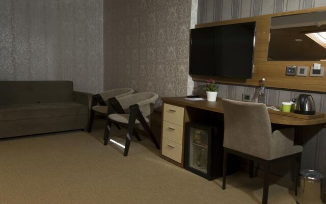 La Vie Suite Hotel