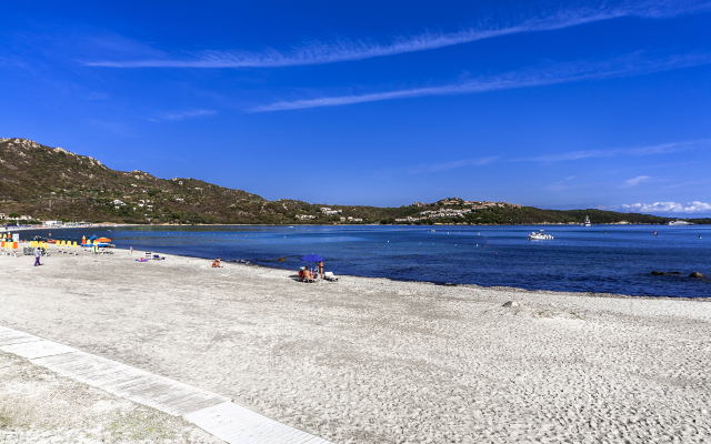 Colonna Beach Hotel