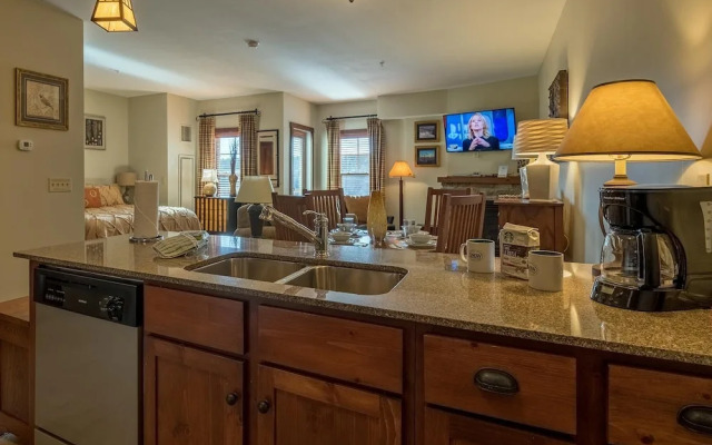1 Studio: Soaring Eagle 308