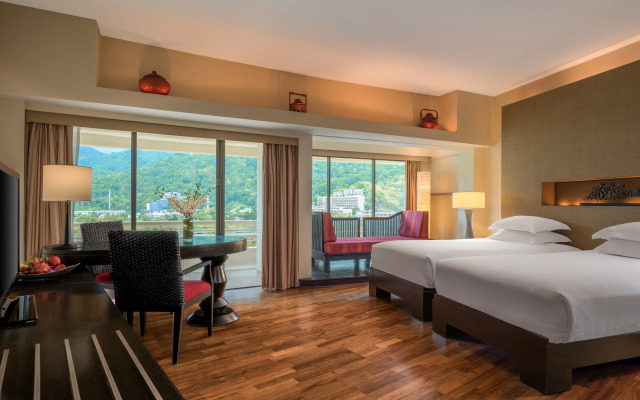 Pullman Phuket Karon Beach Resort ex. Hilton Phuket Arcadia Resort