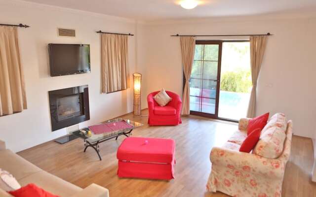 Merla Kas Villa Otelleri