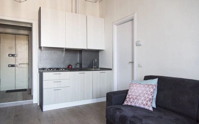 Stylish 1 Bedroom Flat in City Life District