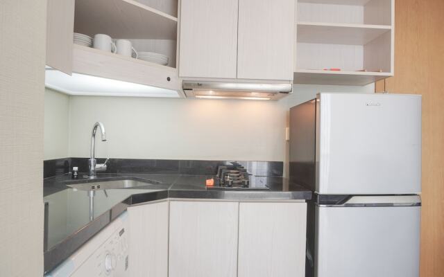 Cozy Living 2Br At The Mansion Kemayoran Apartment