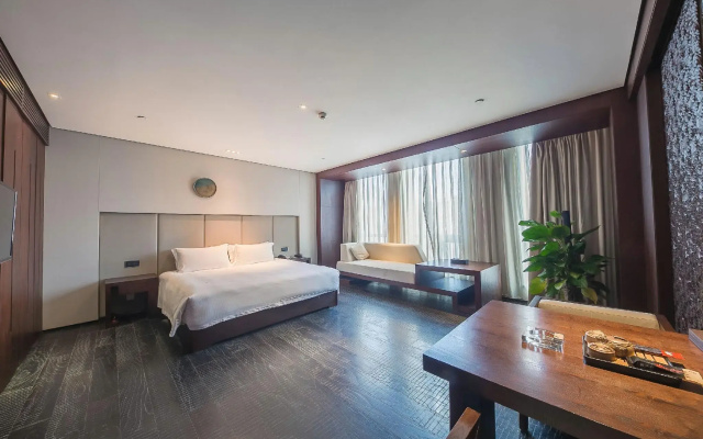 Le Noble Hotel