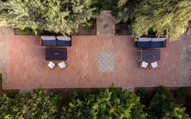 Rafalias Mansion