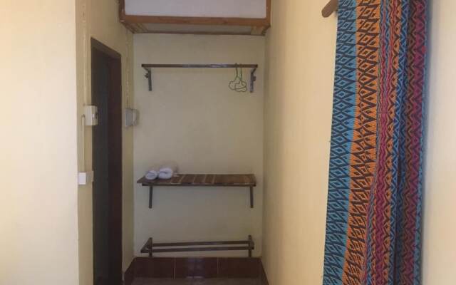 Manotemple house