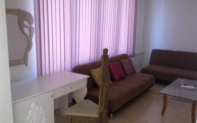 Neva Guest Rooms and Studios